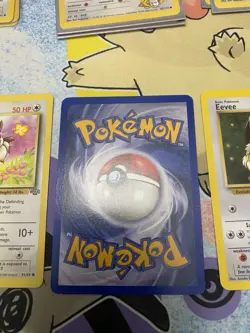Pokemon TCG Non-holo Vaporeon 28/64 Jungle Rare LP + Eevee 51/64 + 55/82 - Image 3