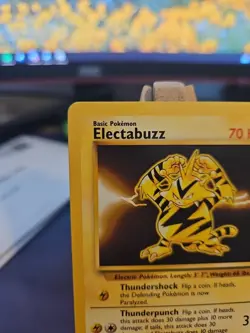 Pokemon TCG Electabuzz Base Set Unlimited Rare Card 20/102 LP Condition - Image 2