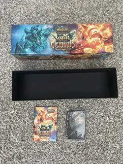 World of Warcraft - Epic Collection Box W/ Collector Book & Card Dividers - Image 1
