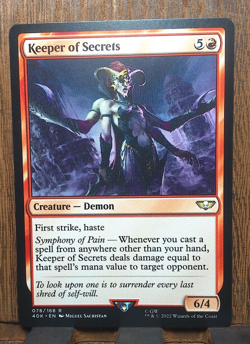Keeper of Secrets [Universes Beyond: Warhammer 40K] MTG NM Pack Fresh Beauty. - Image 1