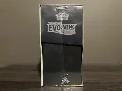 Pokemon TCG Sword & Shield Evolving Skies Elite Trainer Box (ETB) FACTORY SEALED - Image 3