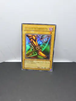 Yu-Gi-Oh! Left Leg of the Forbidden One LOB-121 Ultra Rare Unlimited MP - Image 1