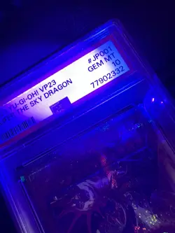 Yugioh 25th QUARTER CENTURY Secret Rare Slifer the Sky Dragon VP23-JP001 PSA10 - Image 3