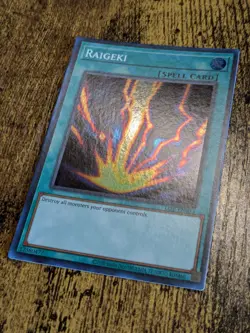 Yugioh Raigeki LOB-EN053 25th Anniversary Super Rare NM - Image 2