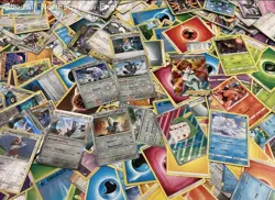 2.5LB Lot of Assorted Pokemon Cards TCG CCG Incl Vintage & Holo in Pokemon Tin - Image 4