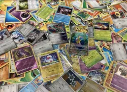 2.5LB Lot of Mixed Pokemon Cards TCG CCG Incl Holo & Vintage in SV Tin - Image 2
