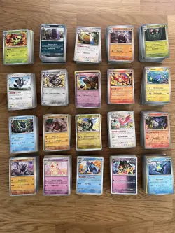 Huge Pokemon Card Lot - 2,000 Cards - Mint - Holos, Ancient, Future, Rares - Image 4