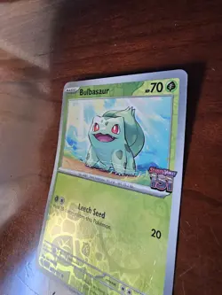 Bulbasaur 001/165 - Stamped Best Buy Promo, Reverse Holo, SV 151 (HP) - Image 3
