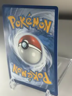 Pokemon Mew v 2021 SWSH Fusion Strike Alt Full Art Ultra Rare Card #251/264 - Image 5