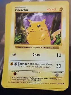 1999 Pokemon Pikachu (Red Cheeks) 058/102 Base Set Regular - Image 1