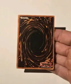 Yugioh Dark Magician SDY-006 Ultra Rare MP - Image 5