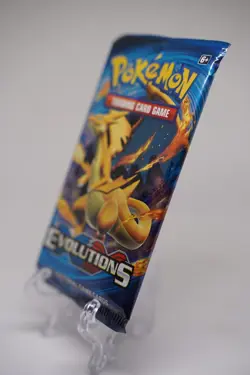 Pokemon TCG XY Evolutions Booster Pack Charizard Art Factory Sealed 10 Cards - Image 3