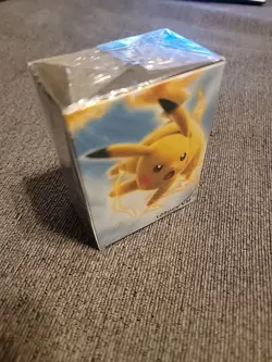 Sealed 100 Pokemon Cards VMAX Lot - Rainbow Rare Holo Full Art - Pikachu Box - Image 3