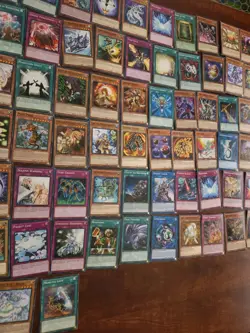 HUGE LOT YuGiOh VINTAGE 1996 BASE CARDS LOT #2 - Image 4