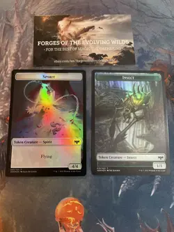 Spirit 003 / Insect 013 Foil Token - MTG - Innistrad: Crimson Vow Double Sided - Image 1