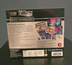 Pokemon TCG Sword & Shield Evolving Skies Elite Trainer Box Factory Sealed-New - Image 2