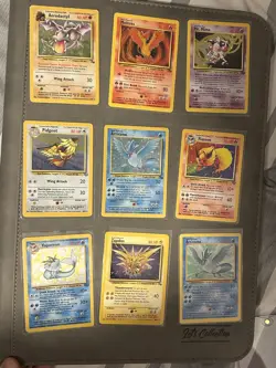 Pokemon Card Lot 20+ Vintage Charizard Holos - Image 2
