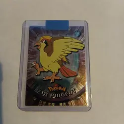 2000 Topps Chrome Pokemon Card Pidgeot #18 - Image 1
