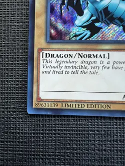 Blue-Eyes White Dragon CT14-EN002 Secret Rare Limited Edition Yugioh TCG Card NM - Image 5
