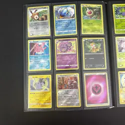 Huge Vintage Pokemon Collection Lot Binder Included 220 Cards Holos WOTC - Image 4