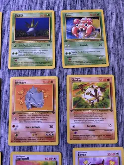 Vintage Pokemon Jungle Lot: 14 total cards - Image 3