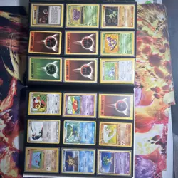 Pokemon TCG Lot Of 360 Cards Charizard Vintage Holos Alt Arts Etc - Image 4
