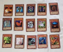 Vintage 1996 Yugioh! Trading Card Lot of 35 Pre-owned - Image 3