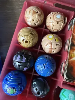 Bakugan Battle Brawlers Lot with Storage Case and Cards - Image 4