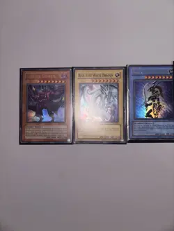 Lot of Vintage Yu-Gi-Oh Cards - Image 1