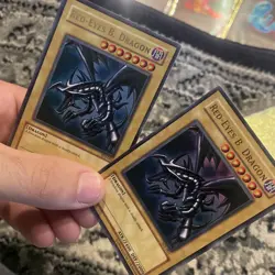 VINTAGE YUGIOH Includes 1st Edition, Dark Magician, Blue Eyes White Dragon! - Image 5