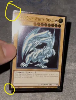 Blue-Eyes White Dragon Ultimate Rare OP28-EN001 - Lightly Played (LP) - Image 4