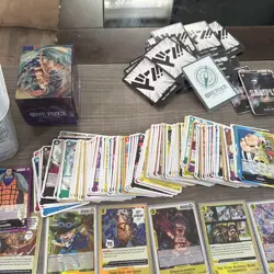 One Piece Card Game English INVESTMENT LOT of 1800+ Cards LGND, SR,C, Holo,R + - Image 4