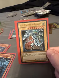 Blue-Eyes White Dragon LC01-EN004 Ultra Rare Limited Edition YuGiOh - Image 1