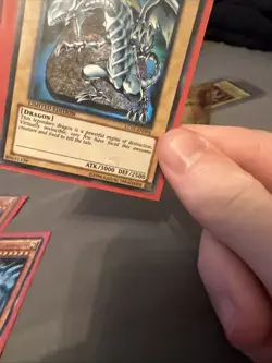 Blue-Eyes White Dragon LC01-EN004 Ultra Rare Limited Edition YuGiOh - Image 4