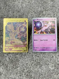 Pokemon Mewtwo V HP220 Super Psy Bolt Gold Foil Display & Mewtwo 059/142 Card NM - Image 1