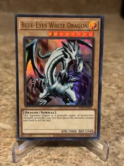 Yu-Gi-Oh! Blue-Eyes White Dragon LOB-EN001 25th Anniversary Reprint ULTRA NM - Image 2