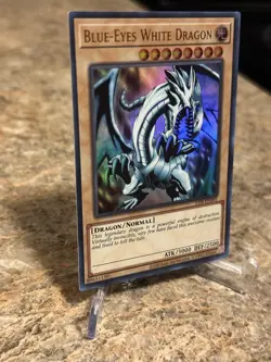 Yu-Gi-Oh! Blue-Eyes White Dragon LOB-EN001 25th Anniversary Reprint ULTRA NM - Image 3
