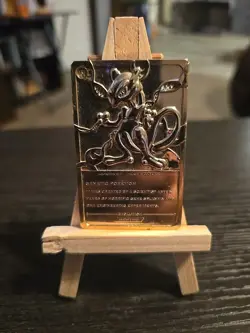 Pokemon 23K Gold Plated Mewtwo Trading Card 1999 Burger King Limited Edition - Image 2