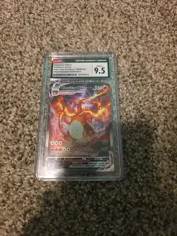 Charizard VMAX SWSH261 SWSH: Sword & Shield Promo Cards Holo - Image 1