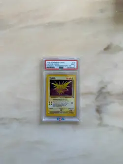 PSA 9 - Zapdos - Holo - Cosmos - 1999 Pokemon Fossil #15 - Image 3