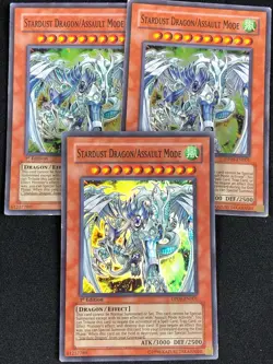 YUGIOH STARDUST DRAGON/ ASSAULT MODE DP09-EN001 1ST SUPER X3(MP) - Image 1