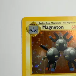 Pokemon TCG Magneton Holo Rare Base Set 9/102 WOTC Vintage 1999 - Image 3