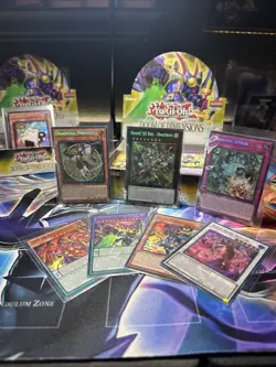 Yugioh doom of dimensions Lot, Starlight Rare, Secret, Ultra, Dracotail, DoomZ - Image 1