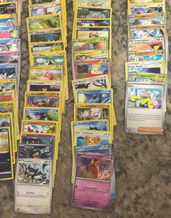 Pokemon 100 Card Bundle Common Uncommon Holos 1 Rare - Image 3