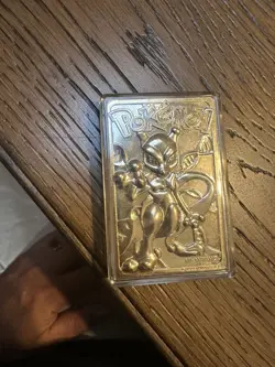 1999 Burger King Limited Edition Pokemon Trading Card 23K Gold Plated Mewtwo - Image 1