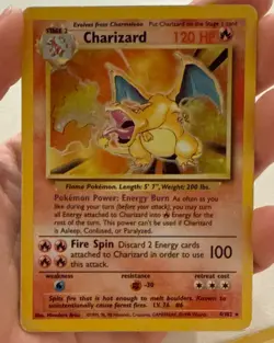 Pokemon Charizard 4/102 Holo Base Set Trading Card Game 1999 Rare Card Vintage. - Image 1