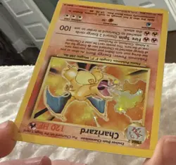 Pokemon Charizard 4/102 Holo Base Set Trading Card Game 1999 Rare Card Vintage. - Image 2