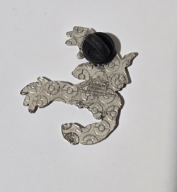 Official Pokemon Yveltal Enamel Hat Pin Lapel TCG Card Game 2016 - Image 2