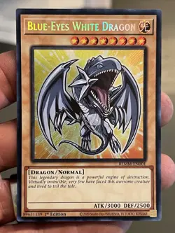 Yu-Gi-Oh TCG Blue-Eyes White Dragon BLMM-EN001 Monster Mayhem Battle Secret Rare - Image 1