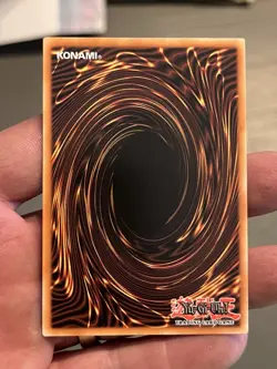Yu-Gi-Oh TCG Blue-Eyes White Dragon BLMM-EN001 Monster Mayhem Battle Secret Rare - Image 2